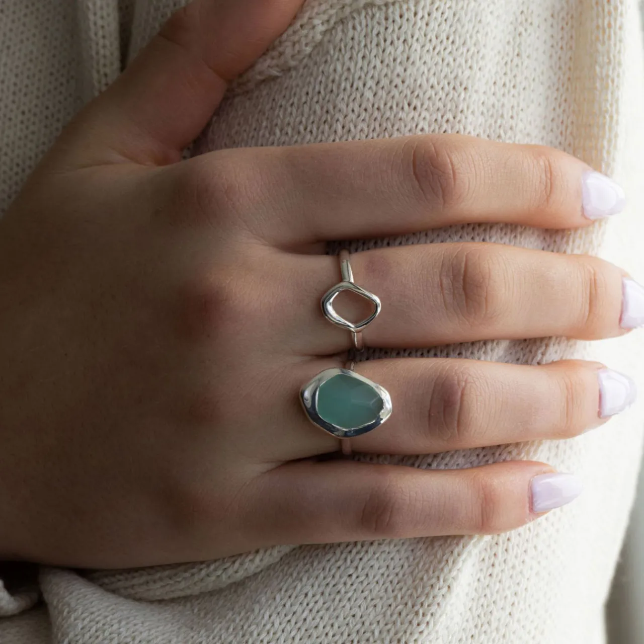 Hot Aqua Chalcedony Stepping Stone Ring Women Rings