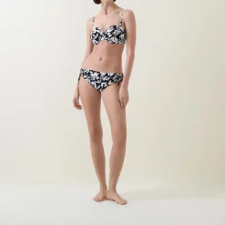 Discount Catalina Monochrome Floral Bikini Top Women Swimwear & Beachwear