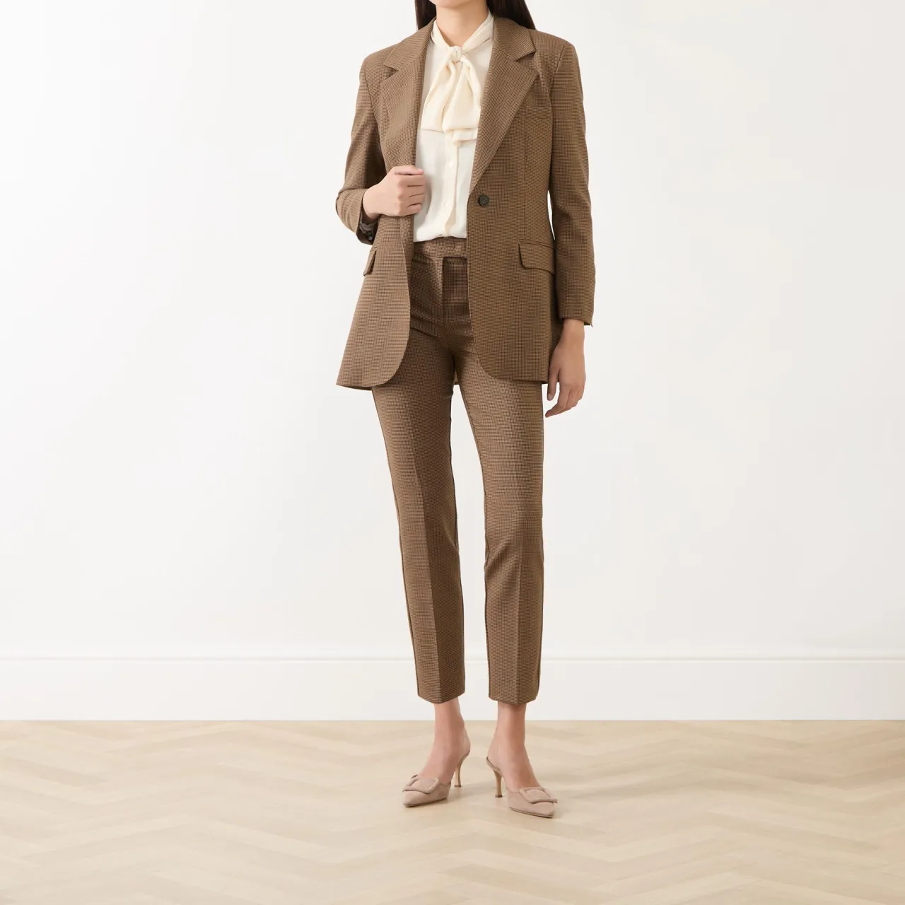 Discount Cerreto Belted Blazer Women Coats & Jackets