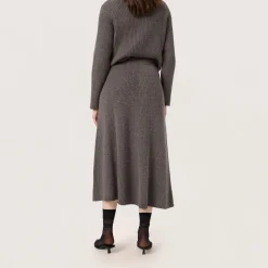 Ditta Ribbed Knit A-line Skirt Women Skirts