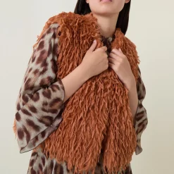 Online Feather Textured Gilet Women Coats & Jackets