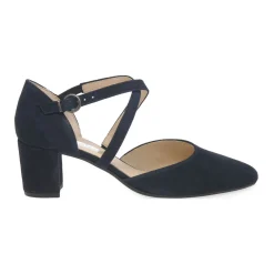 Clearance Gisele Court Shoes Women Heels