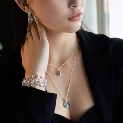 Hot Labradorite Pebble Charms Necklace Women Necklaces