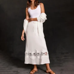 Discount Lace Detail Flared Skirt Women Skirts