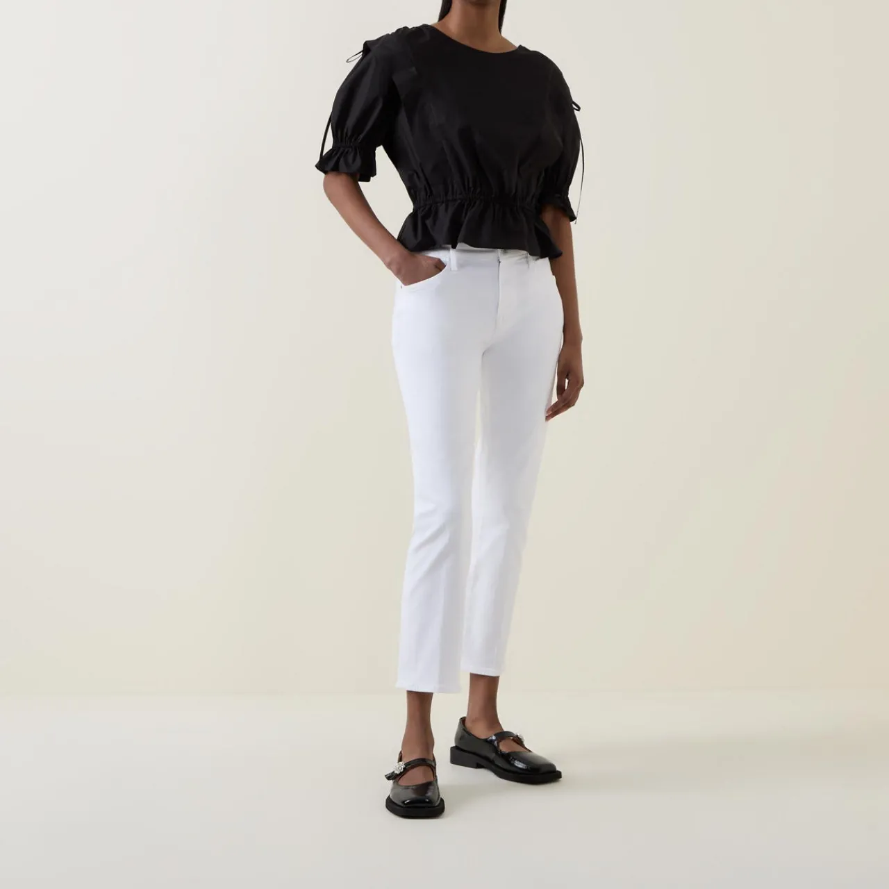 Discount Le High High-Rise Straight Fit Jeans Women Denim