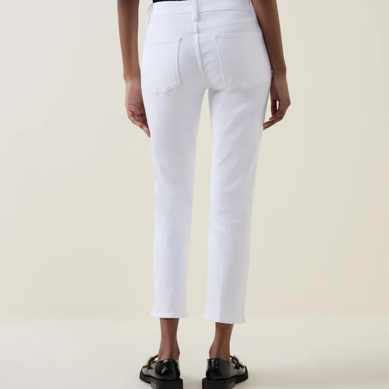 Discount Le High High-Rise Straight Fit Jeans Women Denim