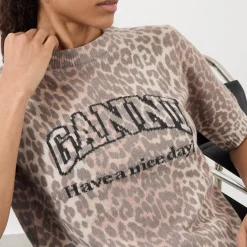 Clearance Leopard Graphic Logo Sweater Women Sweaters & Cardigans