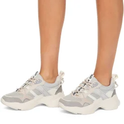 New Lila Trek Trainers Women Trainers