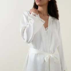 Outlet Love Me Lace Robe Women Sleepwear