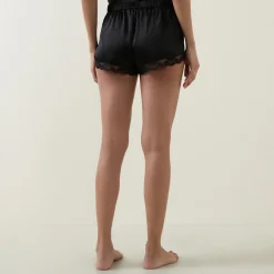 Discount Love Me Lace Shorts Women Sleepwear