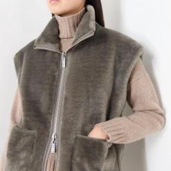 Online Naval Reversible Faux Fur Gilet Women Coats & Jackets