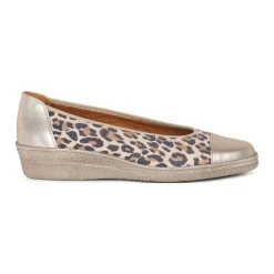 Petunia Leopard Print Pumps Women Flats