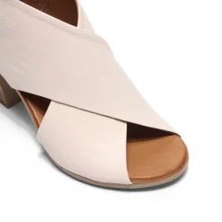 Hot Piacere Leather Block Heels Women Heels