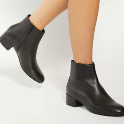 Pippie Ankle Boots Women Boots