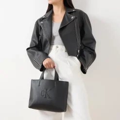 Hot Sculpted Embossed Logo Tote Bag Women Tote Bags