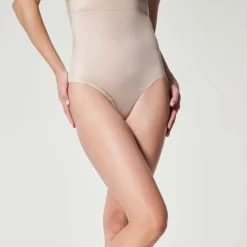 Outlet Suit Your Fancy Medium Control High-Waisted Thong Women Shapewear