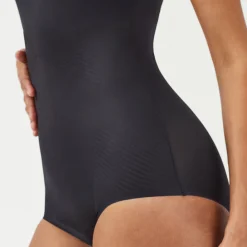 Sale Thinstincts® 2.0 Medium Control Tank Brief Bodysuit Women Shapewear