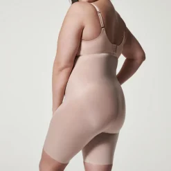 Best Thinstincts® 2.0 Medium Control High Waisted Mid-Thigh Shorts Women Shapewear