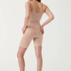 Hot Thinstincts® 2.0 Open-Bust Mid-Thigh Bodysuit Women Shapewear