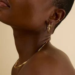 Hot Twist Small Hoops Women Earrings
