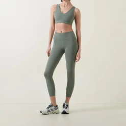 Hot Ultimate Studio 7-8 Leggings Women Activewear