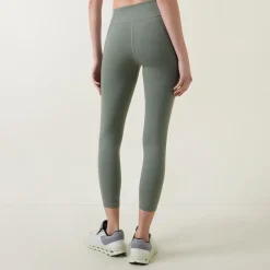 Hot Ultimate Studio 7-8 Leggings Women Activewear