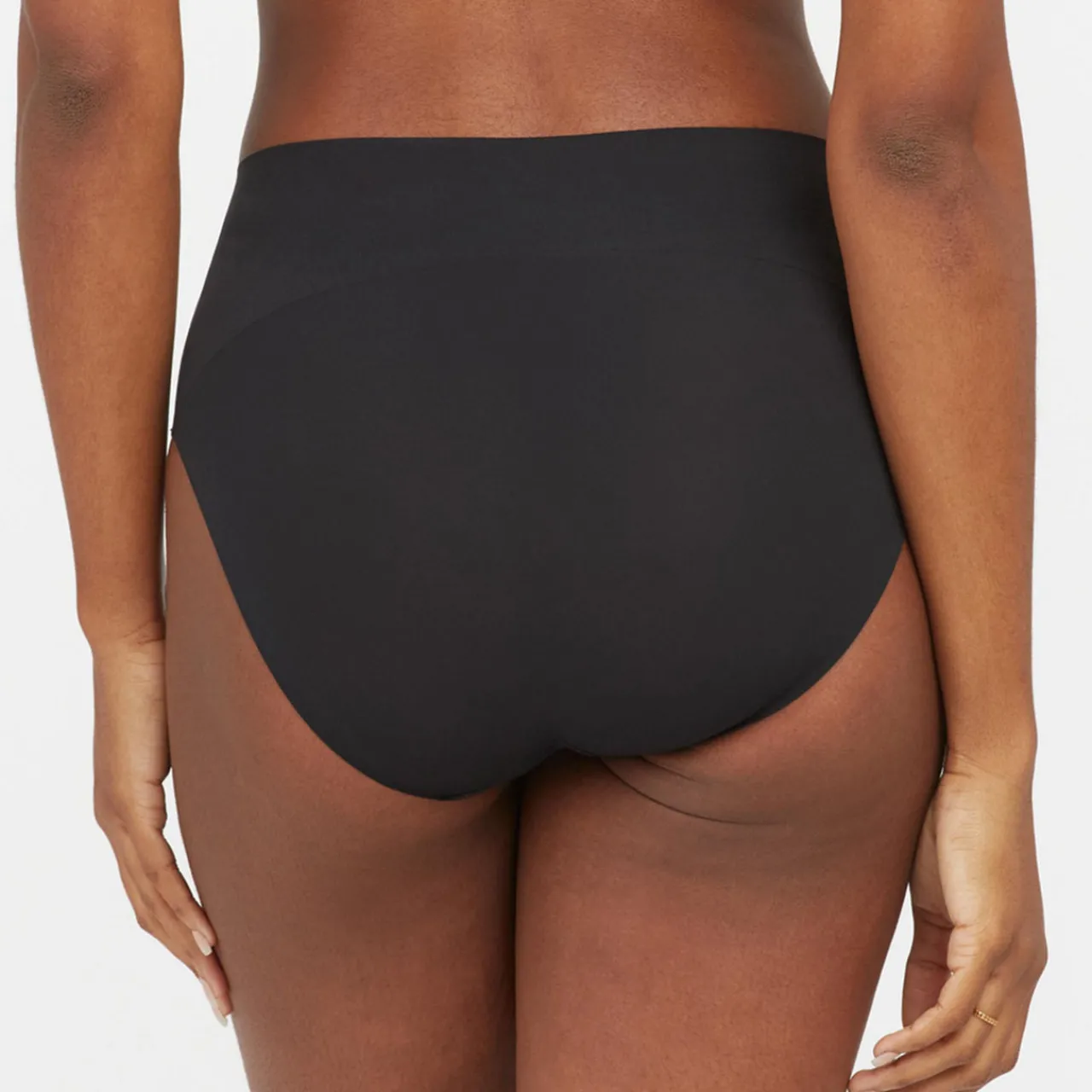 Outlet Undie-tectable® Light Control Briefs Women Shapewear